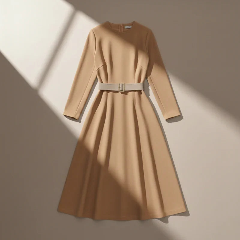 Achetez des robes femme modernes à prix accessibles : styles casual ou élégants. Commandez en ligne facilement en Tunisie