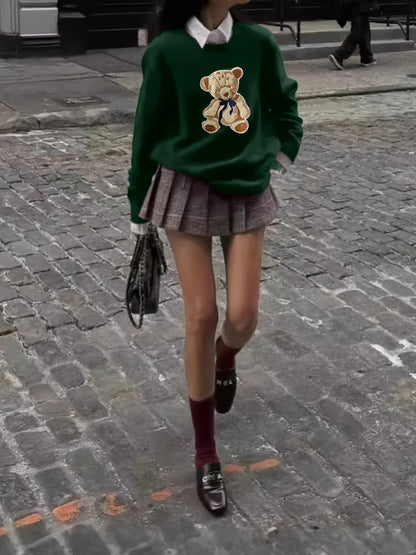 Pull-over chic à motif ourson – Élégant et doux