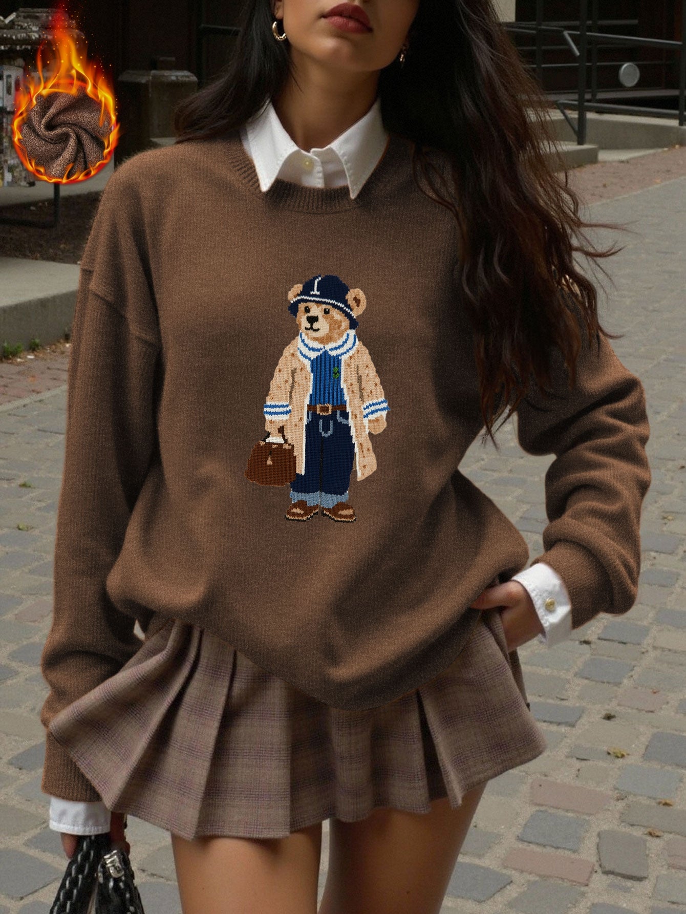 Pull cosy motif ourson marron – Col rond, manches longues