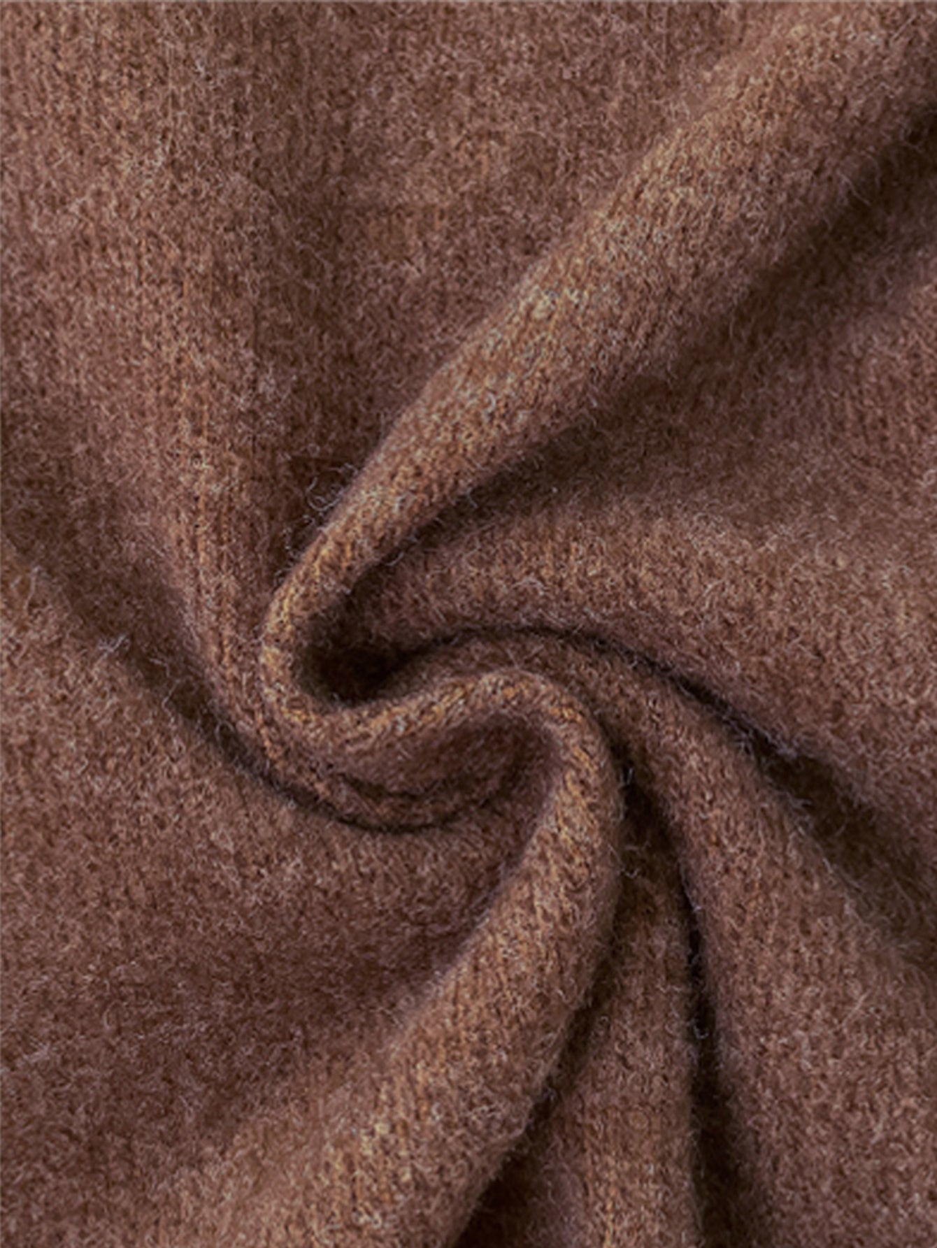 Pull cosy motif ourson marron – Col rond, manches longues