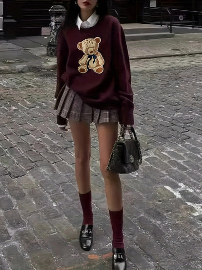 Pull-over chic à motif ourson – Élégant et doux