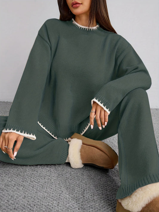 Pull-over ample à col rond contrasté et pantalon uni